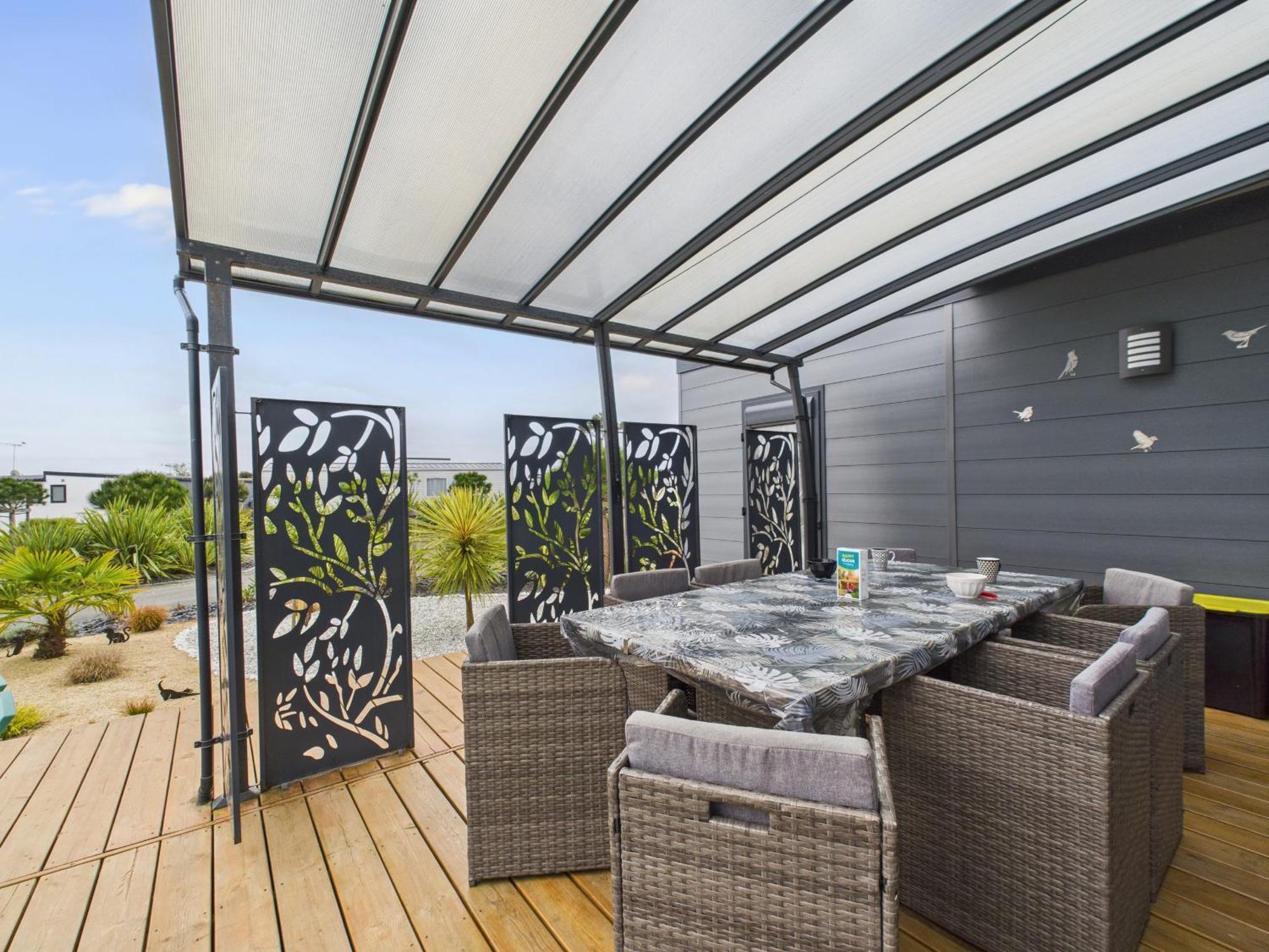 Joli Chalet Pour 6 - Domaine Avec Piscine ブルティニョール・シュル・メール エクステリア 写真